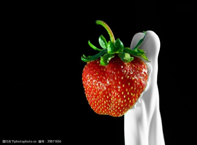 水果牛奶草莓牛奶水果果实背景素材图片