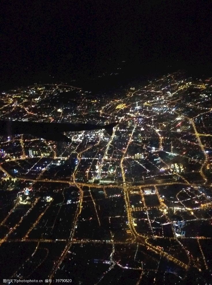 夜场空中城市夜景图片