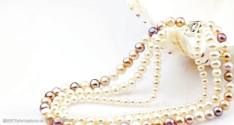 生活素材五彩珍珠项链图片