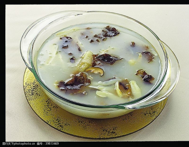 银色名片野生菌汤图片