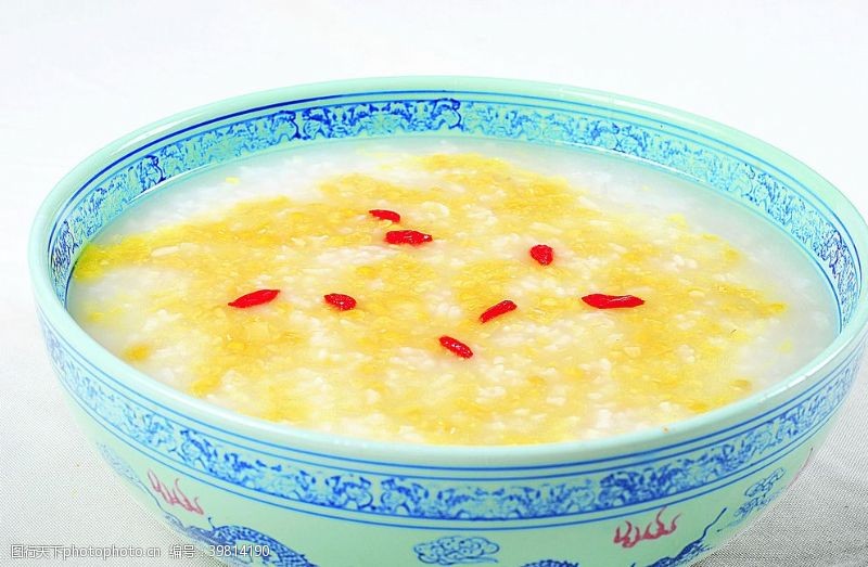 紫米粥杂粮玉米粥图片