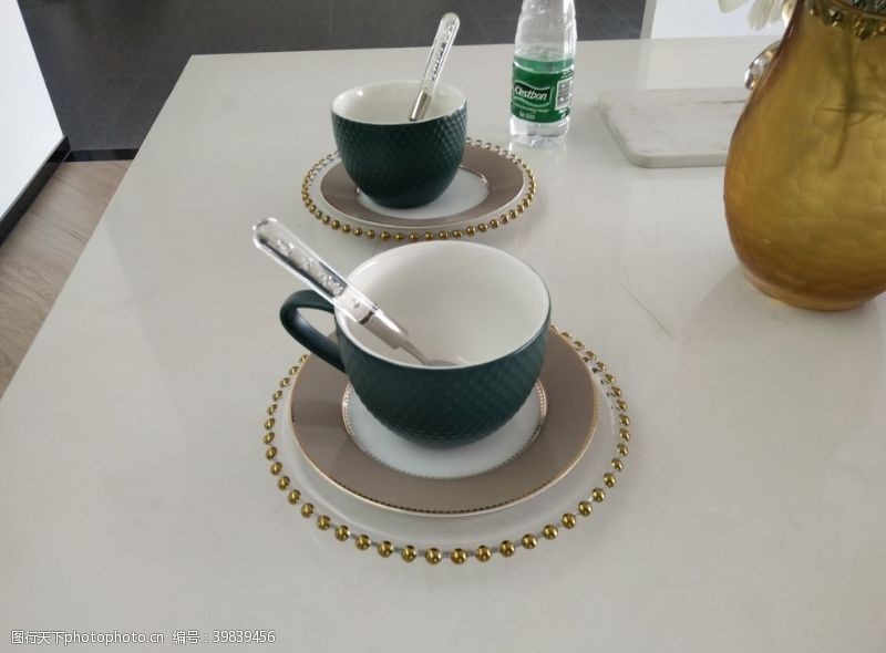 陶瓷碗工艺品图片