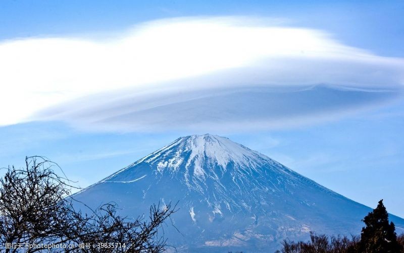 山峦日本富士山图片