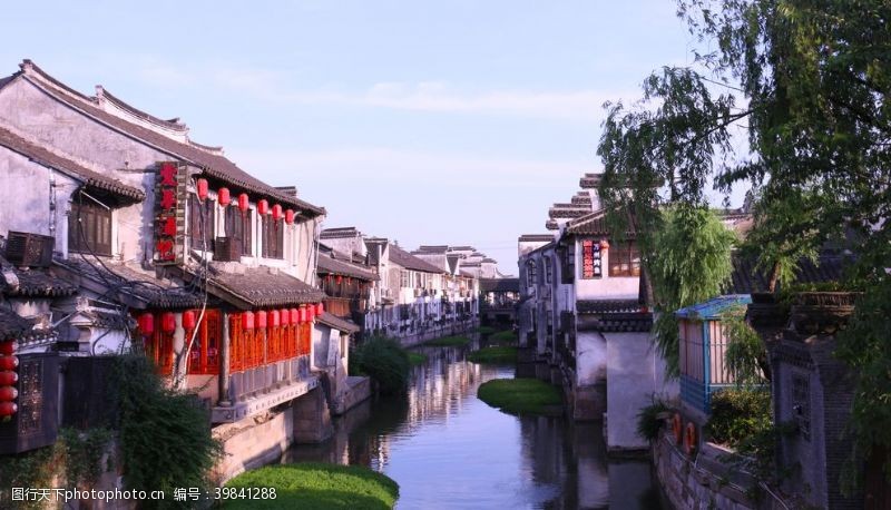 西式水景西塘古镇图片