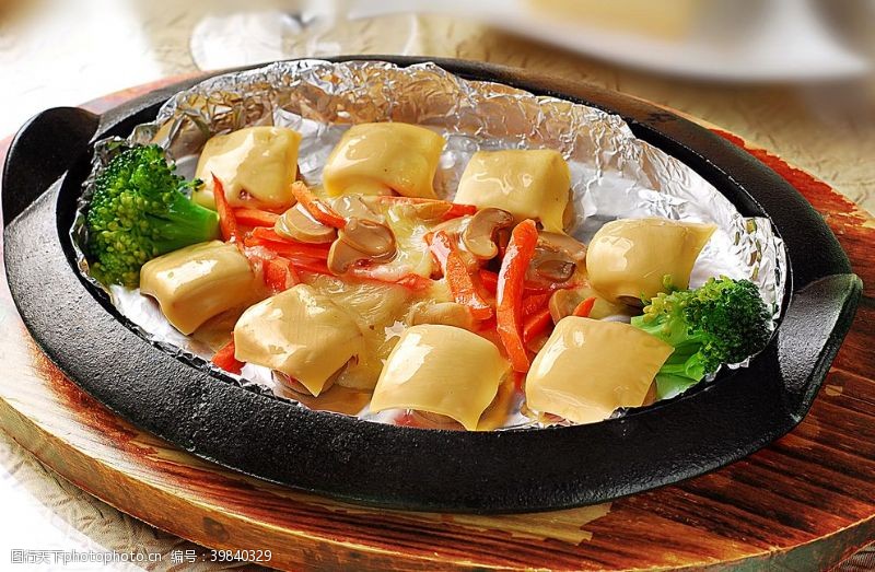 传统名片芝士烤蘑菇图片