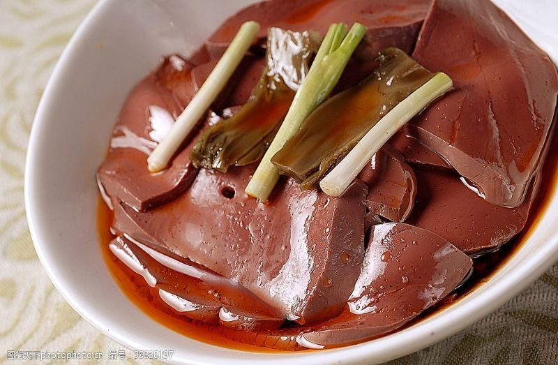 紫米点心咸菜煮猪红图片