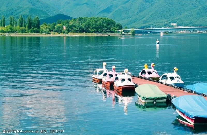 日本旅游日本河口湖图片