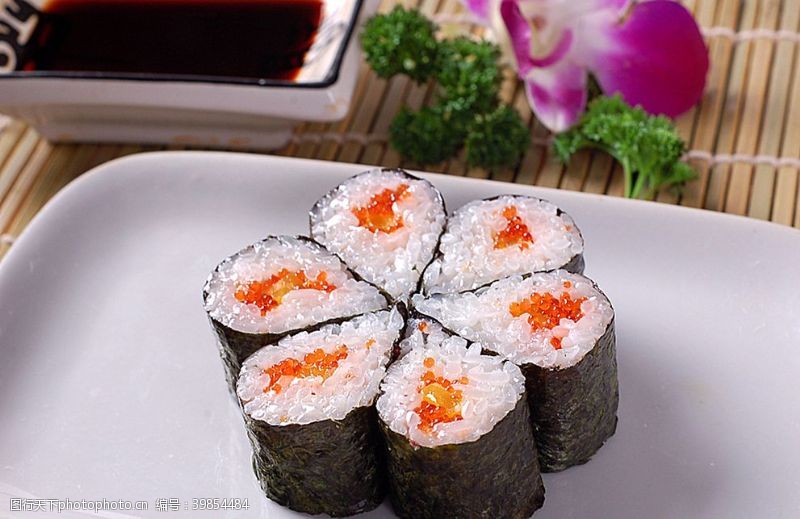主食类寿司类百香蟹籽卷寿司图片