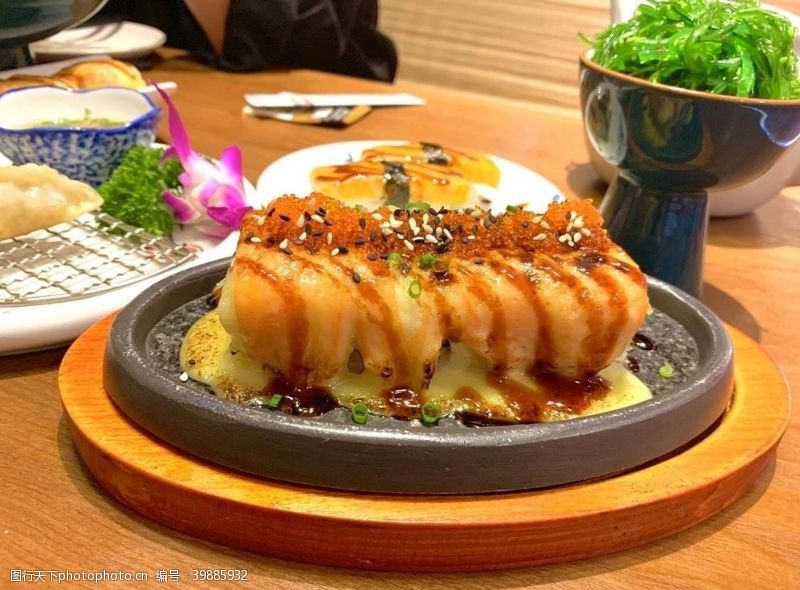 炙烧寿司图片