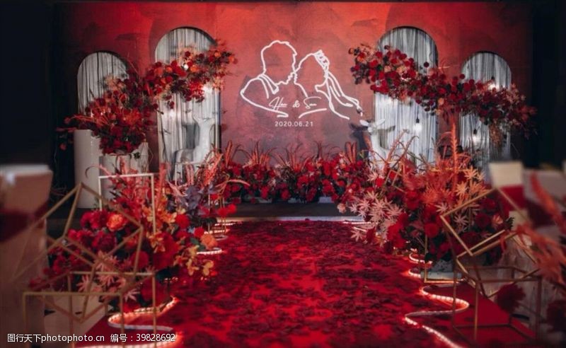 西式舞台西式红色婚礼图片