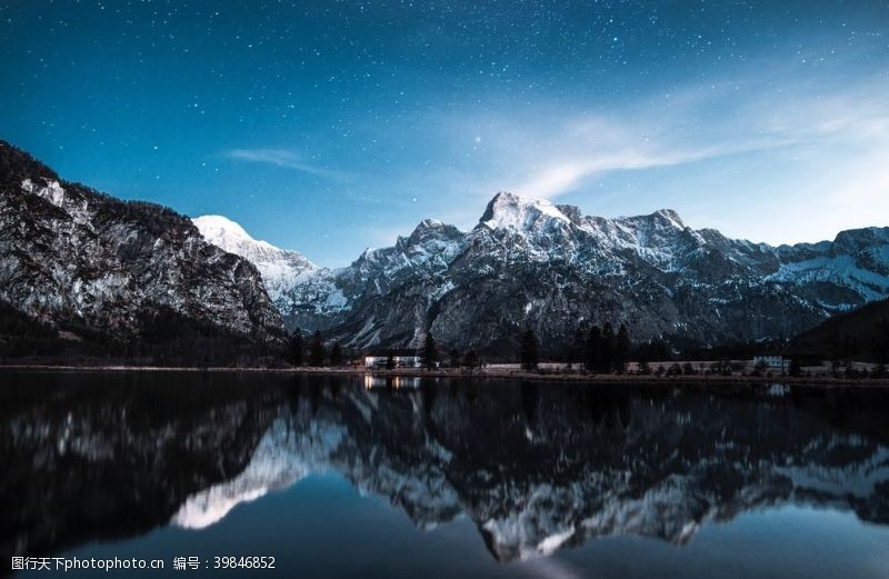 唯美油画雪山图片