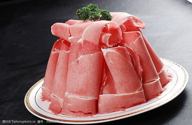 顶级牛肉火锅配菜顶级眼肉图片