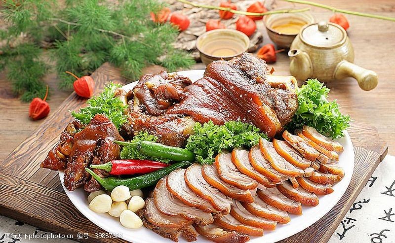 日常小炒日韩料理猪蹄肉图片