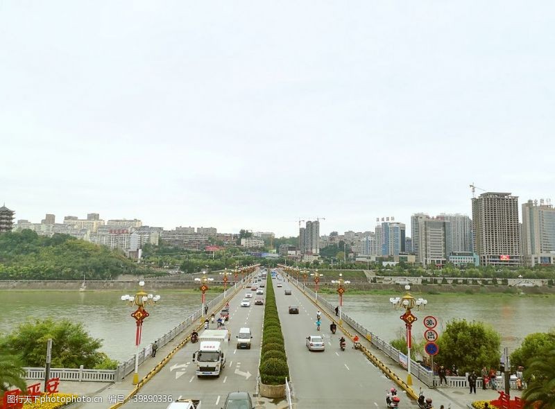 户外自行车安康汉江一桥图片
