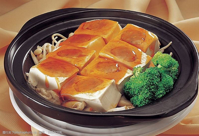 沙煲煲仔沙窝珍菌酿豆腐图片
