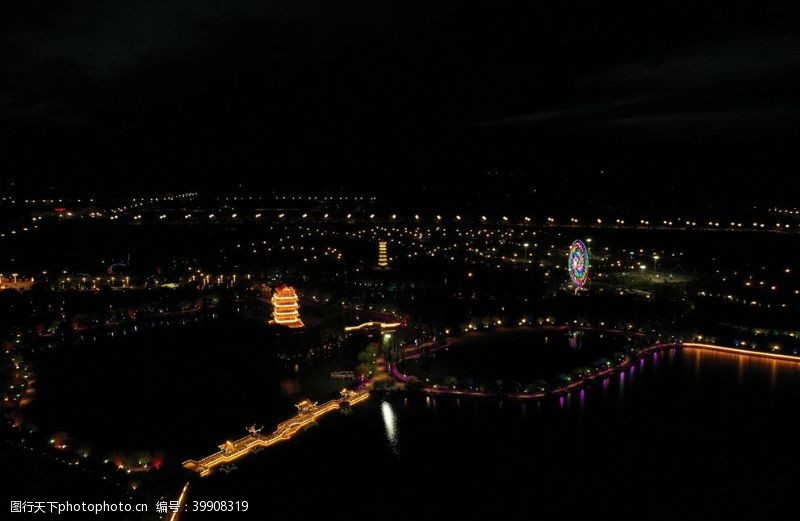 摩天轮城市夜景图片