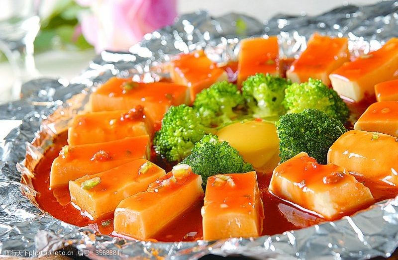 特色主食铁板阳光豆腐图片