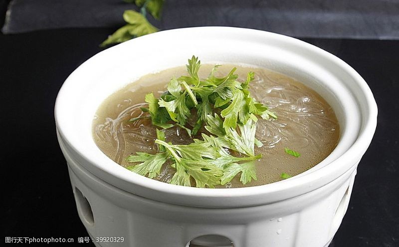 川北凉粉沪菜砂锅土豆粉图片