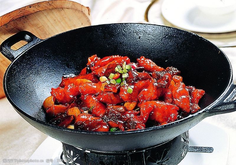 江米鄂菜干烧汉江鱼图片