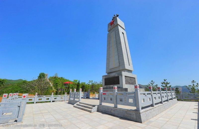 金秋旅游季革命纪念碑图片