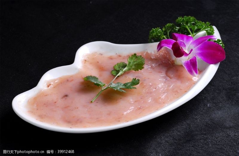 虾滑摄影荤菜类虾滑图片
