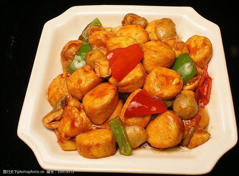 日本小吃家常菜红烧日本豆腐图片