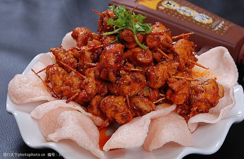 红烧肉东北菜满族肉卷图片