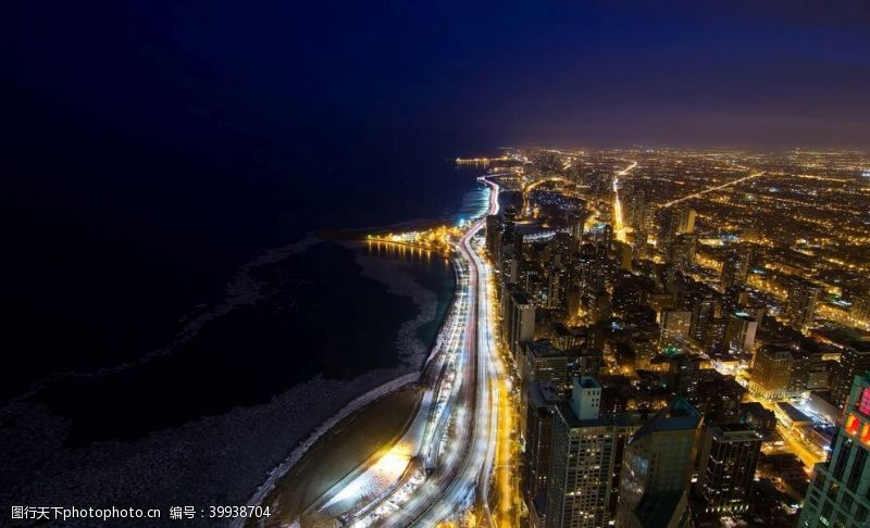 城市交通夜景外景图片