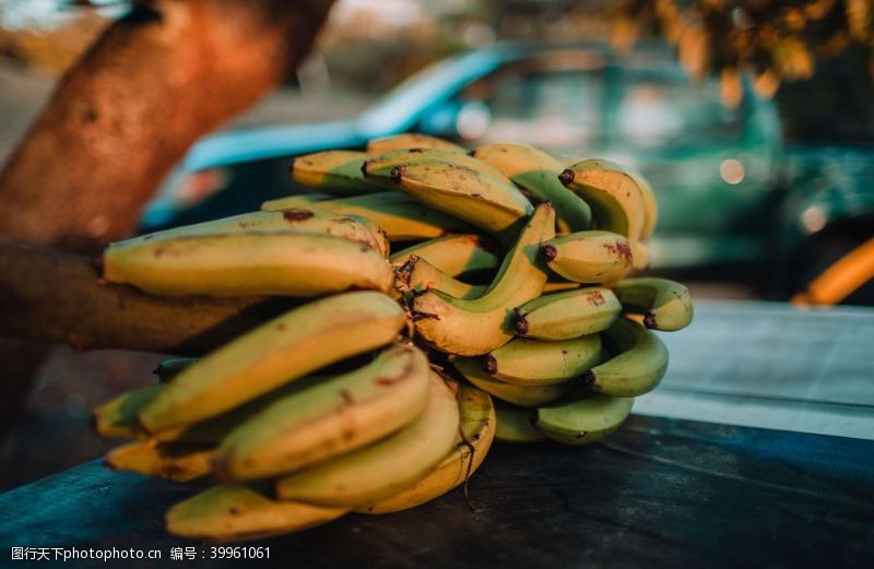 美发展架香蕉图片