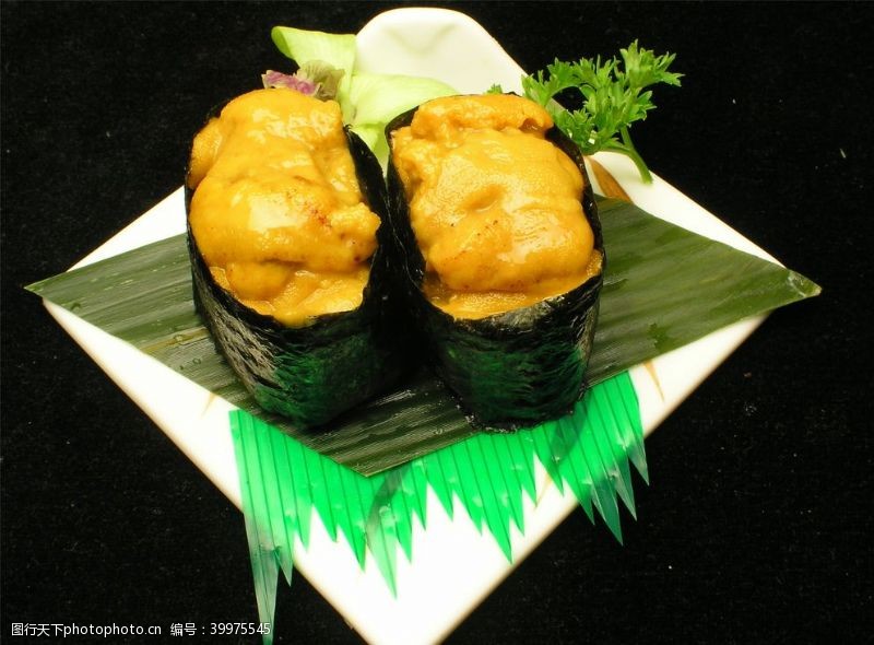 高清寿司摄影海胆寿司图片