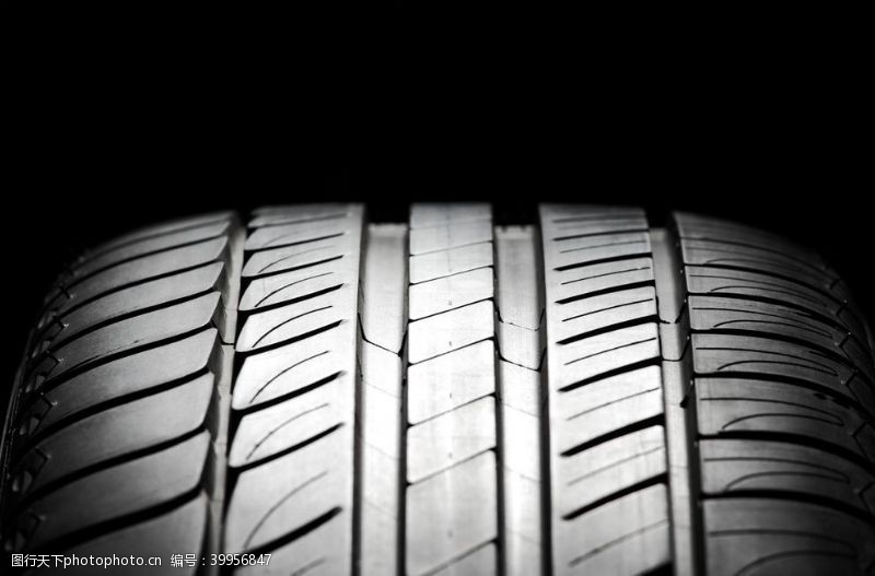 高清素材汽车轮胎图片