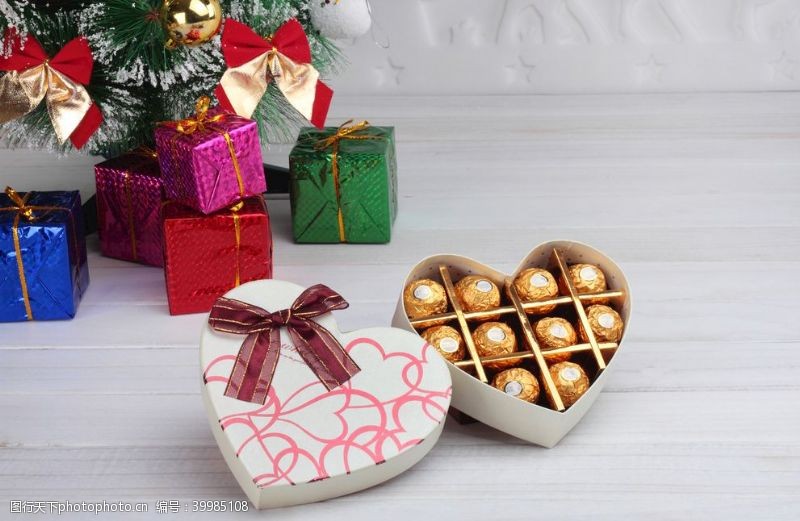 圣诞美女巧克力礼品图片