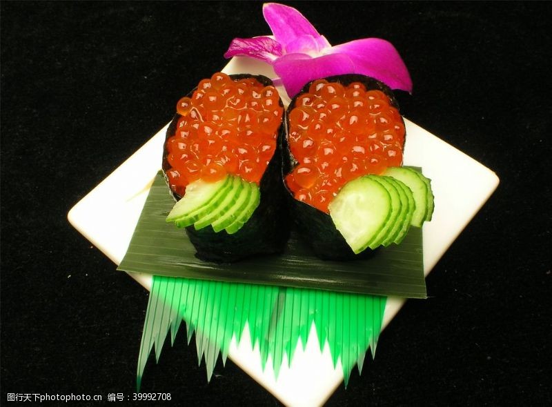 高清寿司摄影红鱼籽寿司图片