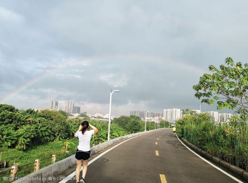 雨后的彩虹图片