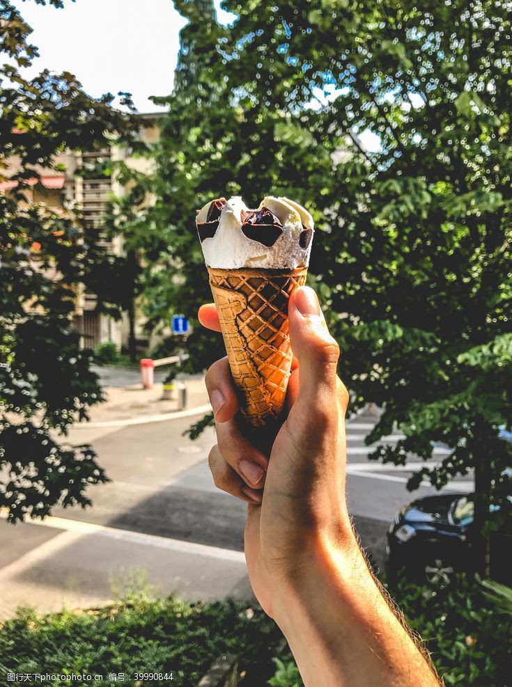 冰淇淋海报冰激凌图片