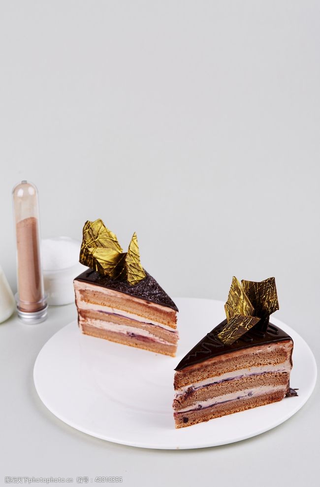 千层蛋糕巧克力慕斯图片