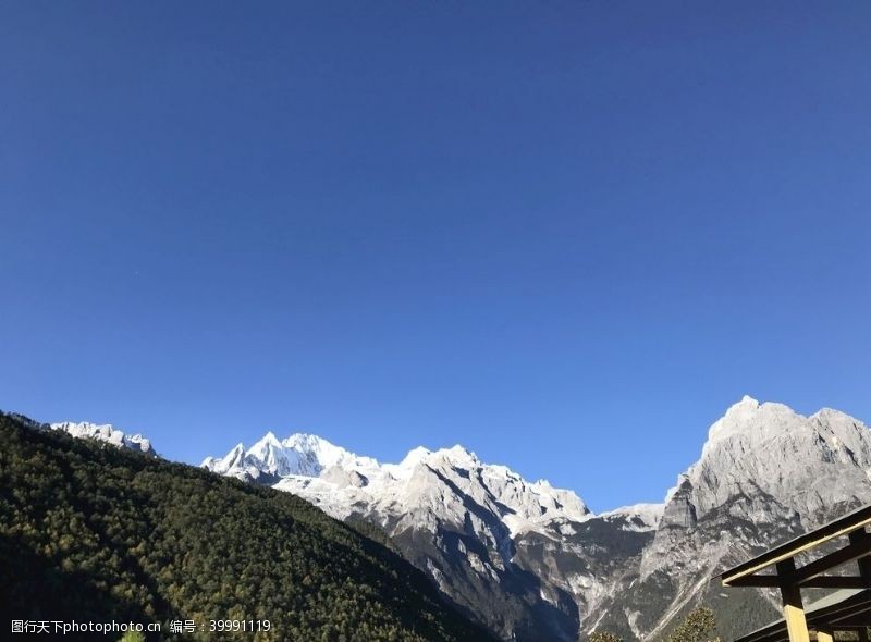 旅游摄影高清图片玉龙雪山图片