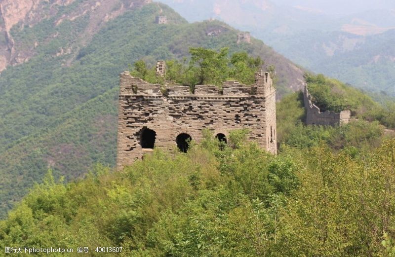 野游长城风景图片