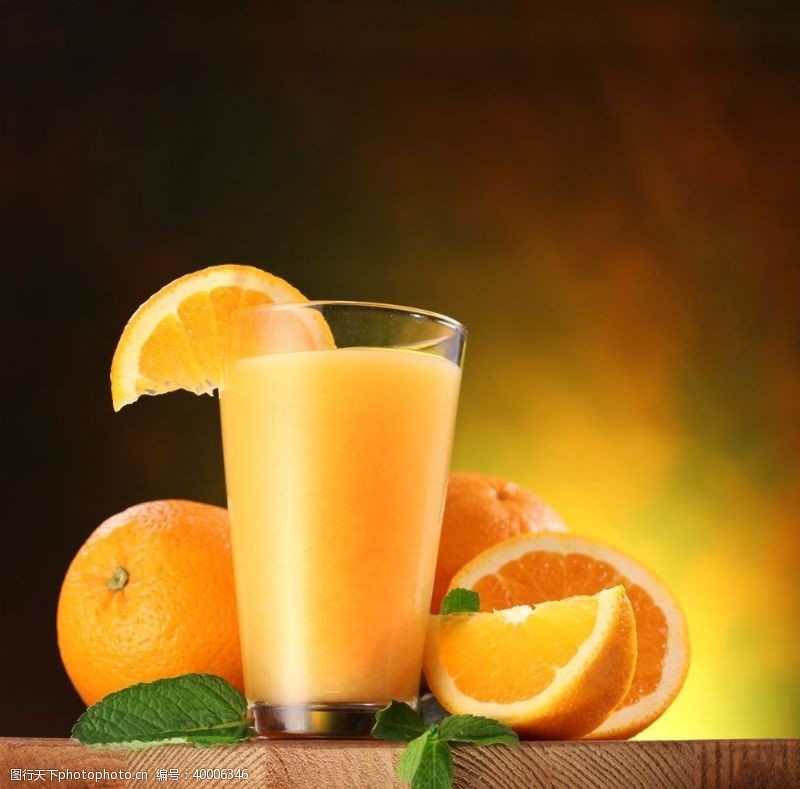 鲜榨果汁橙子橙汁图片