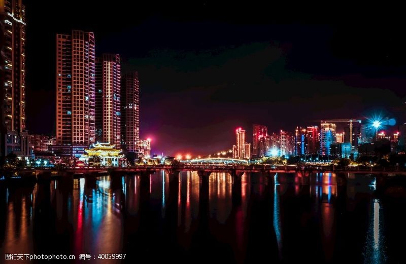 丽江城市夜景江景小城仙游夜景图片