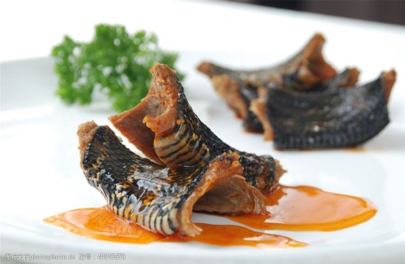 传统美食红运霸王蛇图片