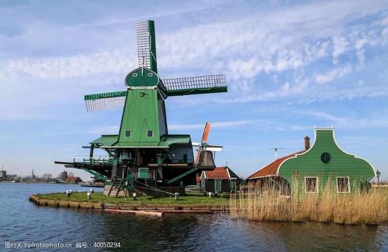 水彩天空荷兰风光图片