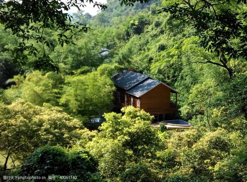 木板旅游区图片