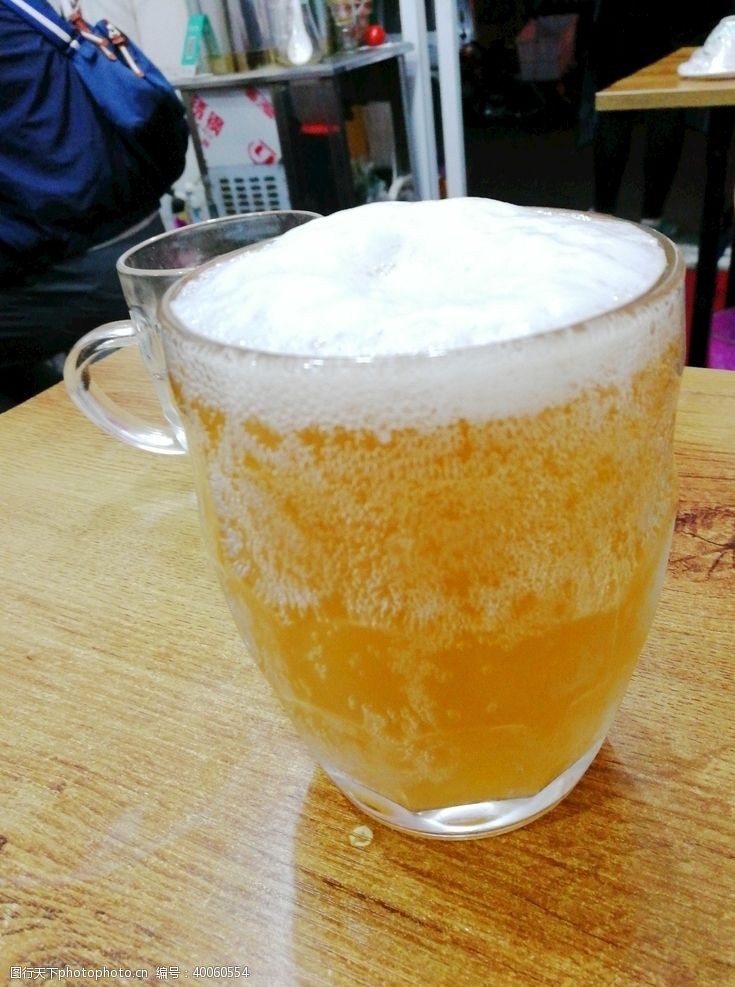 鲜啤青岛啤酒图片