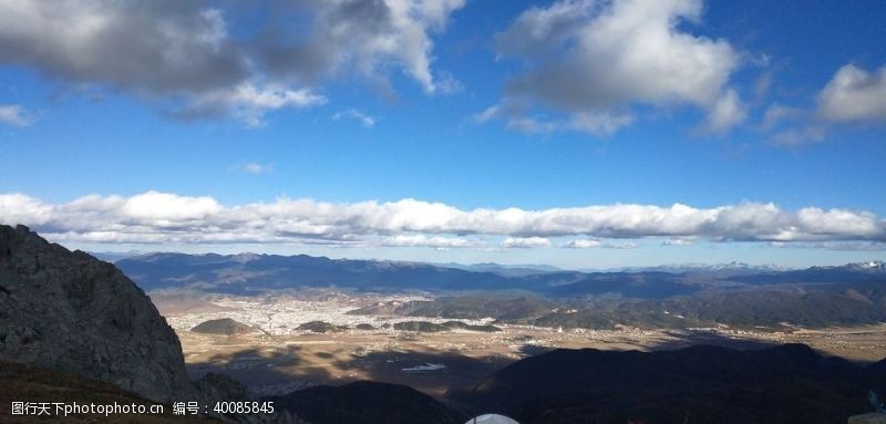 香格里拉石卡雪山图片