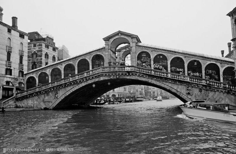铁路威尼斯桥梁图片