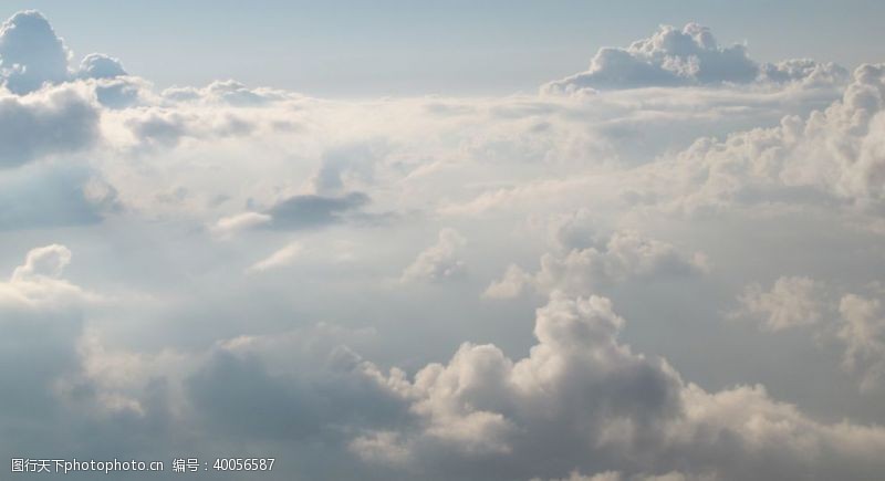 飞翔仙境般的云海图片