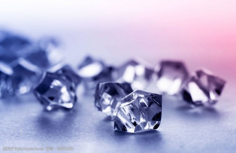 彩钻钻石宝石图片