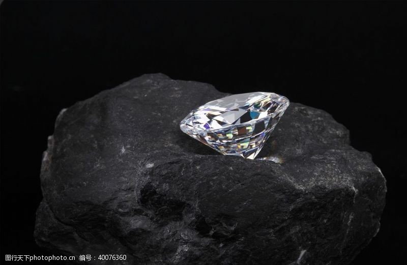 钻石戒指钻石宝石图片