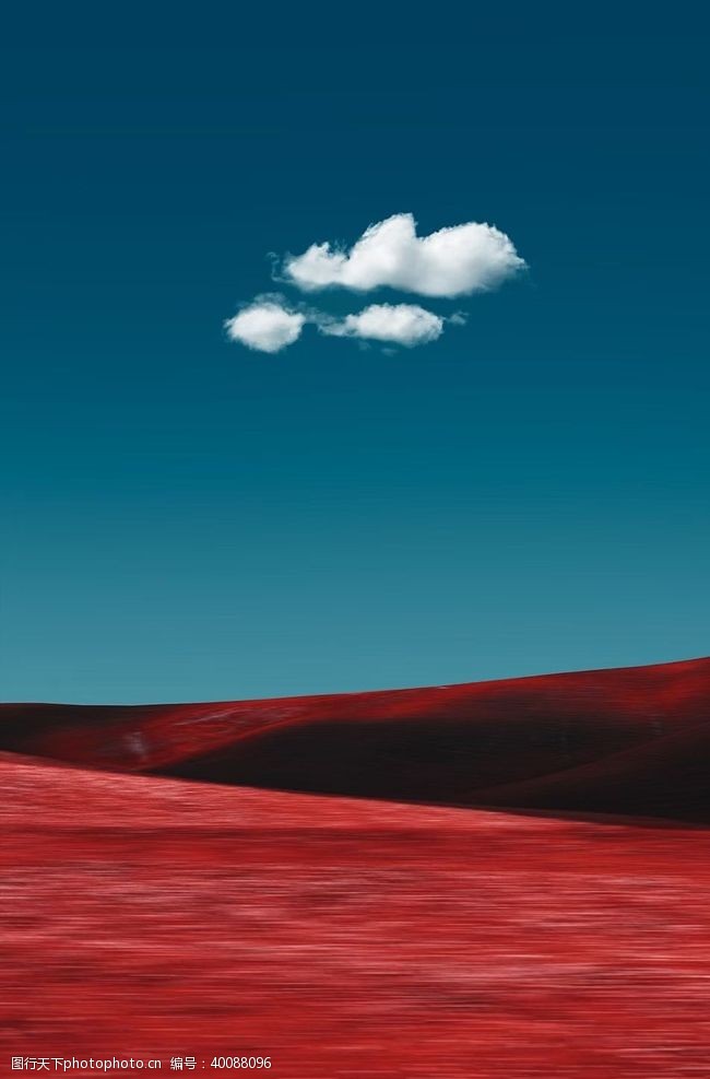 红蓝红土白云图片